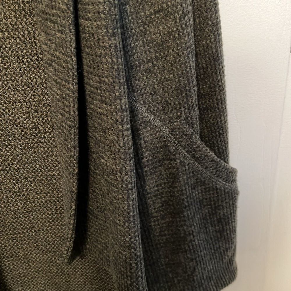 NORTH RIVER OUTFITTERS VEST - Picture 3 of 4
